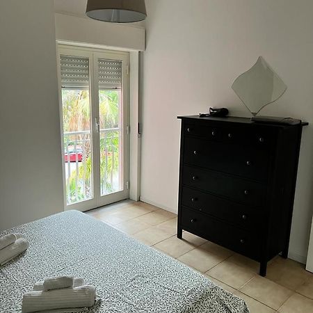 Relaxing Apartments Giardini Naxos Ngoại thất bức ảnh