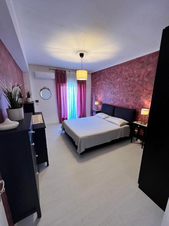 Relaxing Apartments Giardini Naxos Ngoại thất bức ảnh