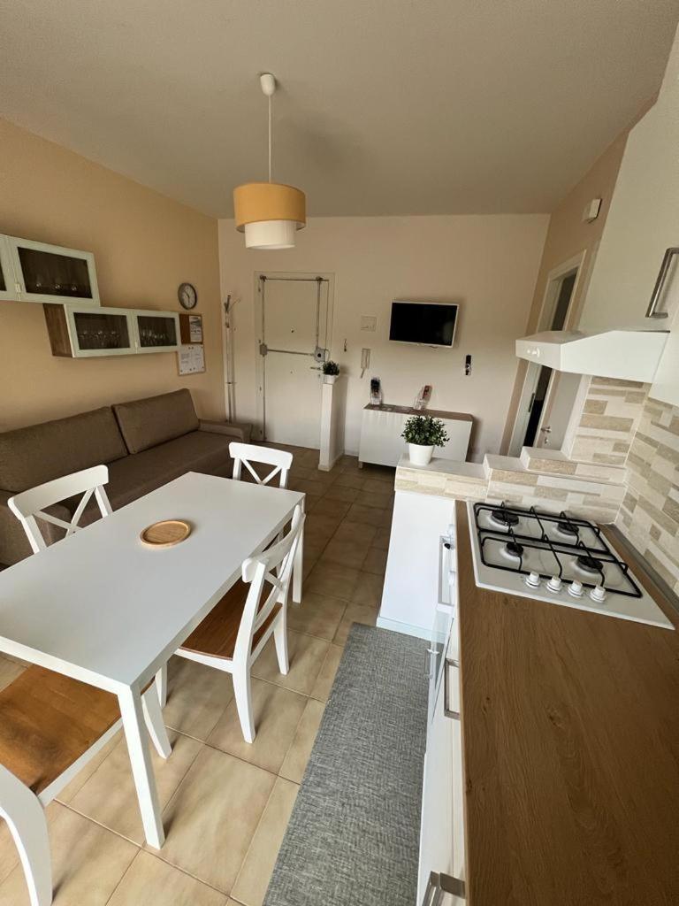 Relaxing Apartments Giardini Naxos Ngoại thất bức ảnh